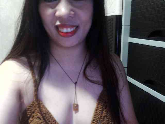 Cassiee webcam