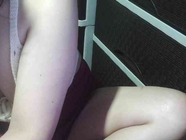 Cassiee webcam