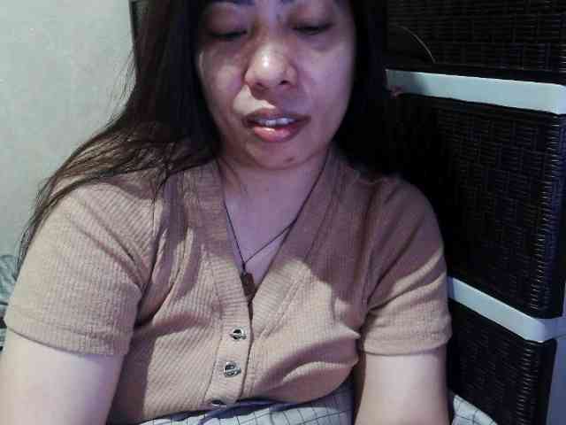 Cassiee webcam