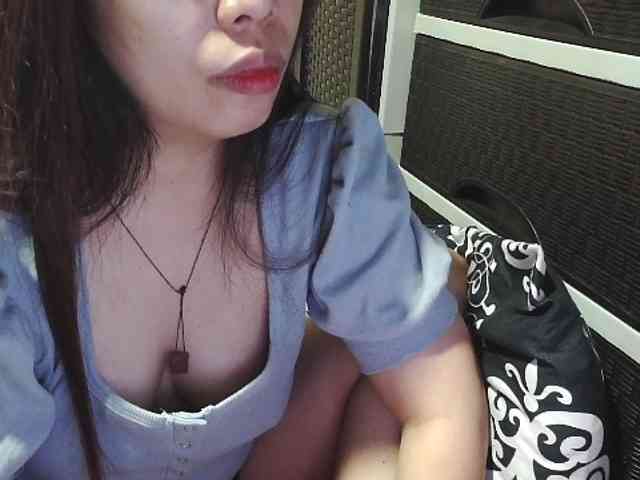 Cassiee webcam