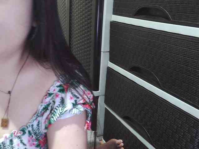 Cassiee webcam