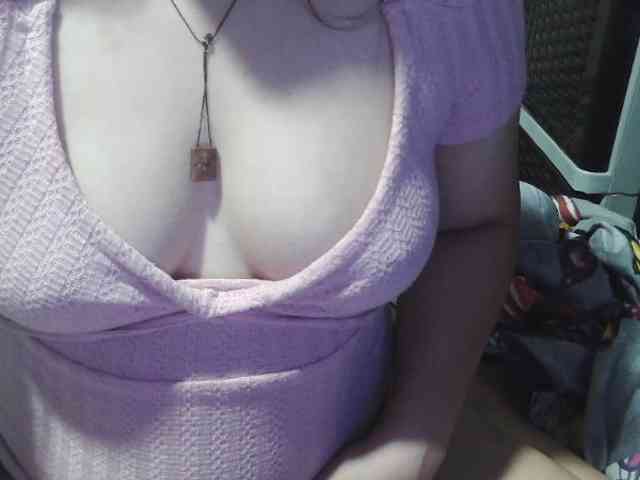 Cassiee webcam