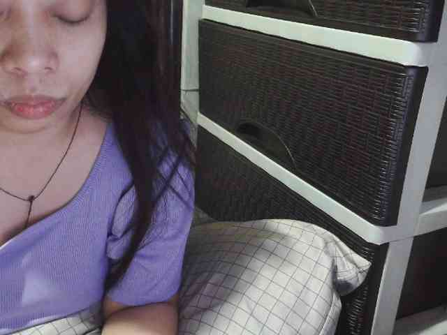 Cassiee webcam