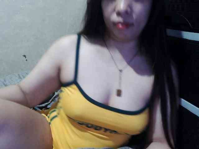 Cassiee webcam