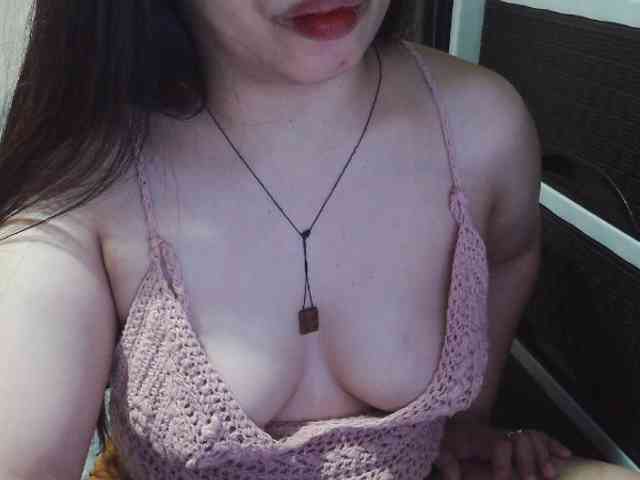 Cassiee webcam