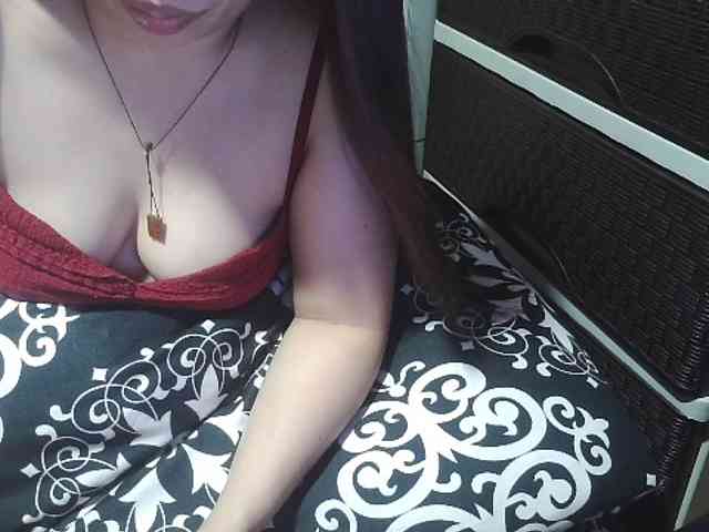 Kazzandra webcam