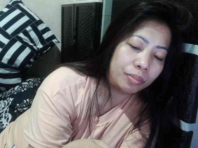 Cassiee webcam
