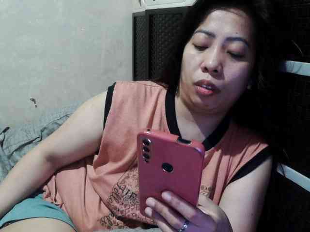 Cassiee webcam