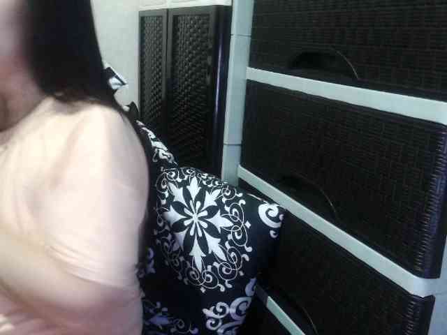 Cassiee webcam