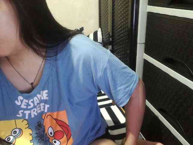 Cassiee webcam