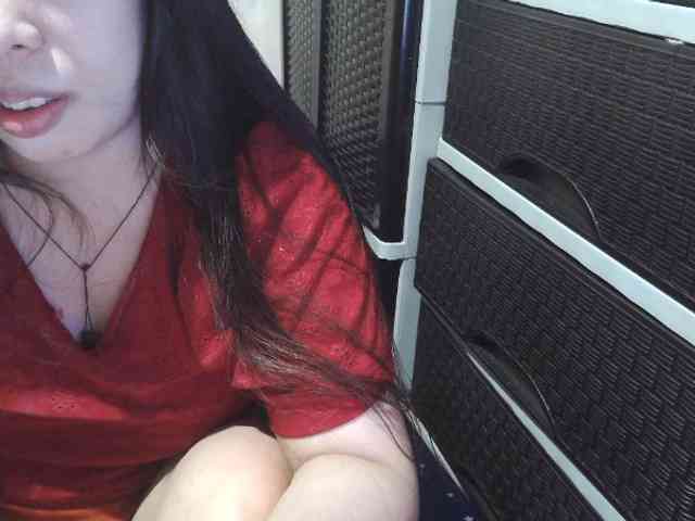 Cassiee webcam