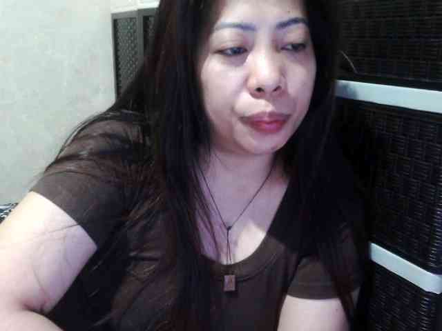 Cassiee webcam