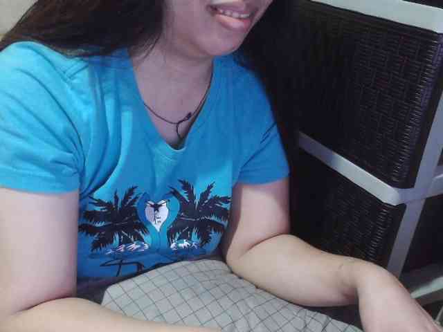 Cassiee webcam