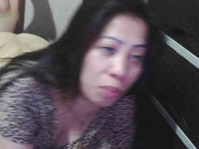 Cassiee webcam