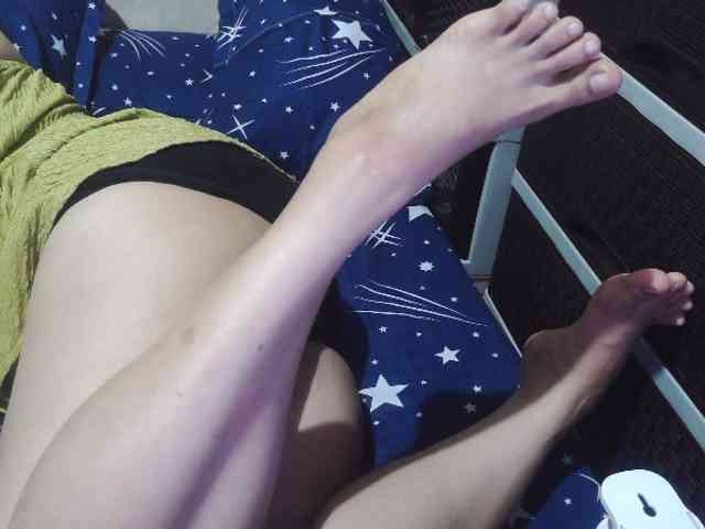 Cassiee webcam