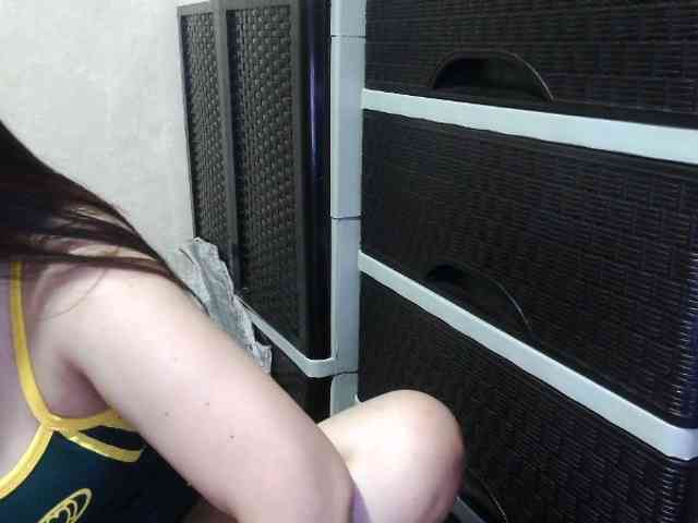 Cassiee webcam