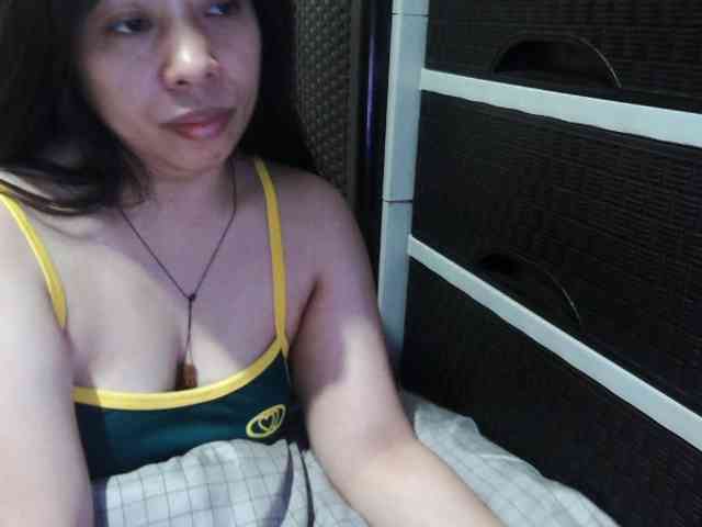 Cassiee webcam