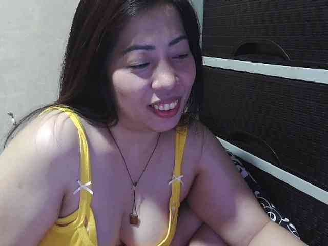 Kazzandra webcam