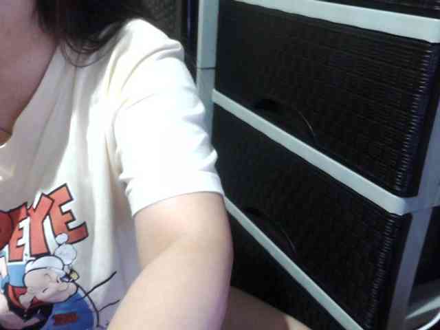 Cassiee webcam