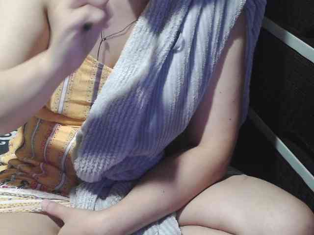 Cassiee webcam