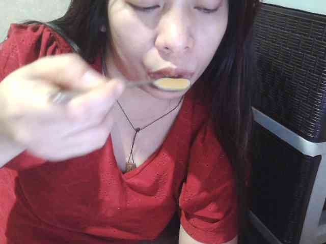 Cassiee webcam