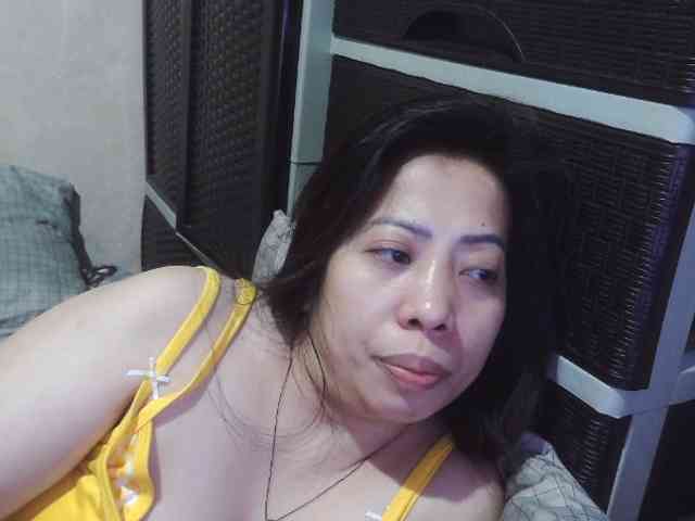 Cassiee webcam