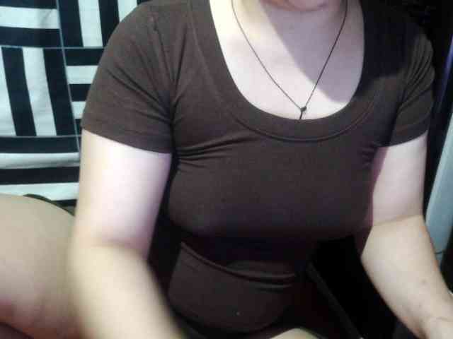 Cassiee webcam