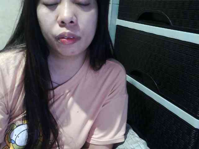 Cassiee webcam