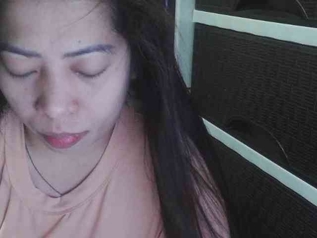 Cassiee webcam