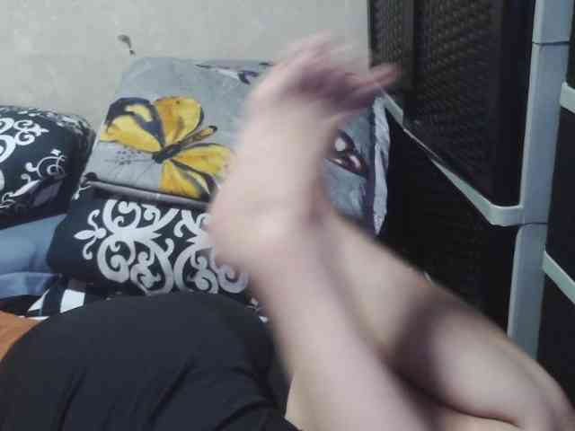 Cassiee webcam