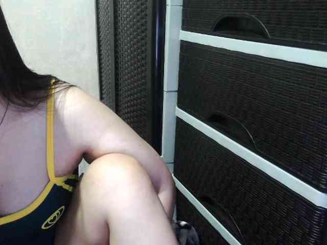 Cassiee webcam