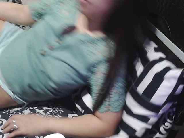 Cassiee webcam