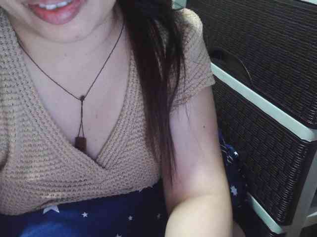 Cassiee webcam