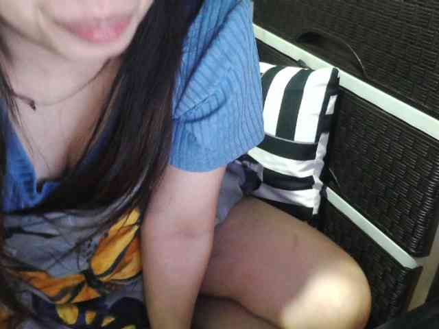 Cassiee webcam