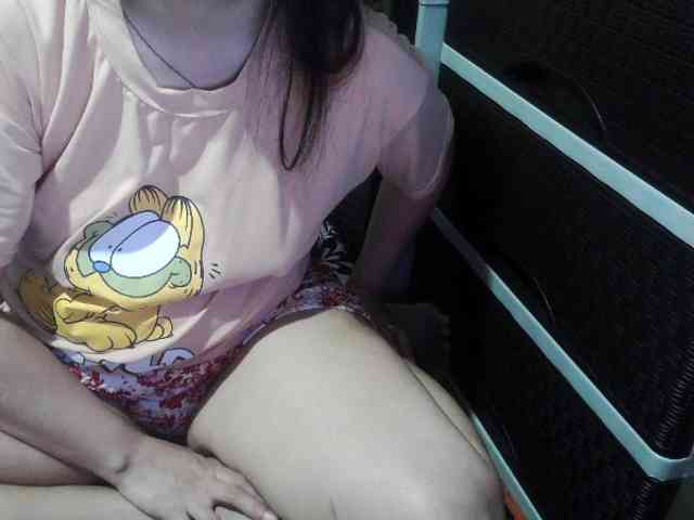 Cassiee webcam