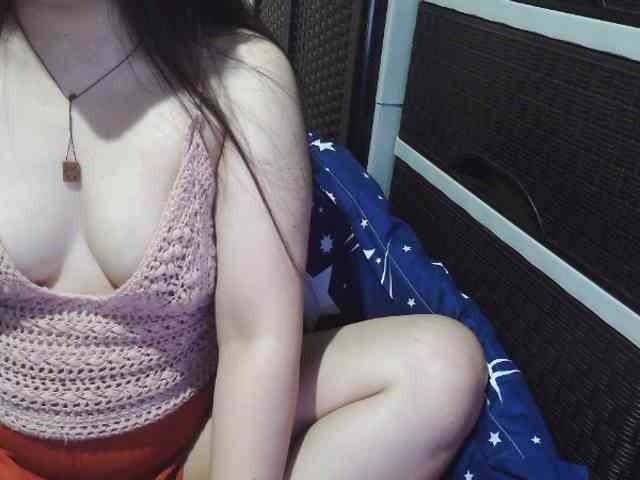 Cassiee webcam