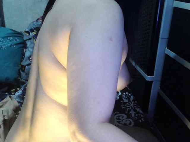 Cassiee webcam