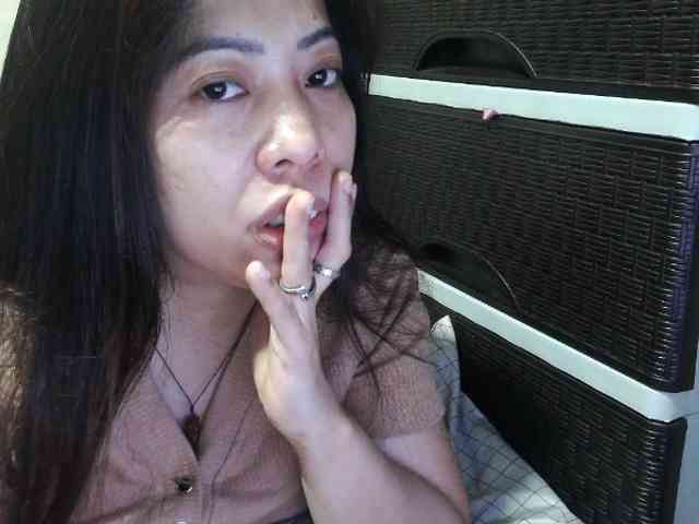 Cassiee webcam