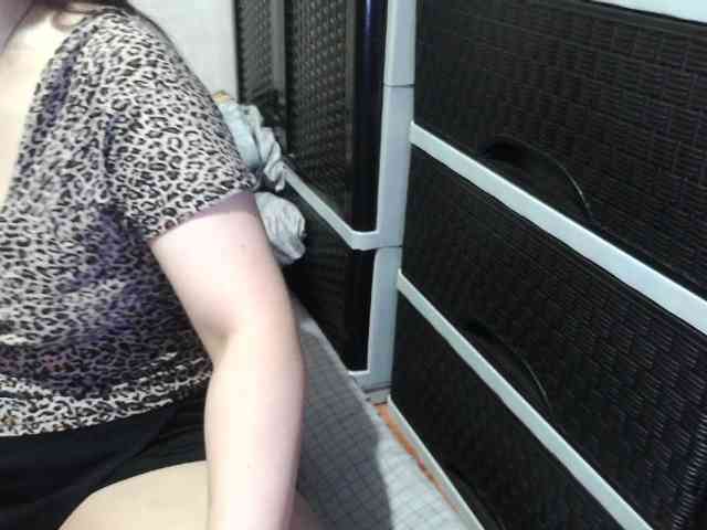 Cassiee webcam