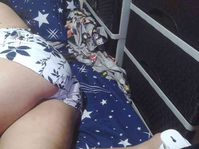 Cassiee webcam
