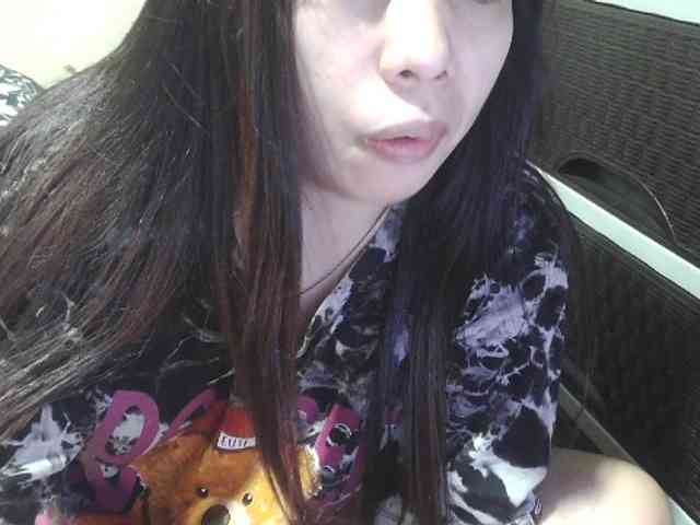Kazzandra webcam