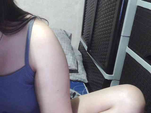 Cassiee webcam