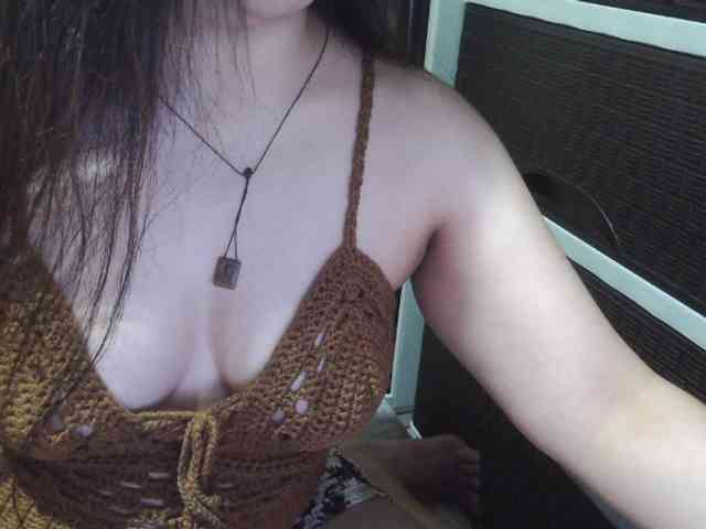 Cassiee webcam