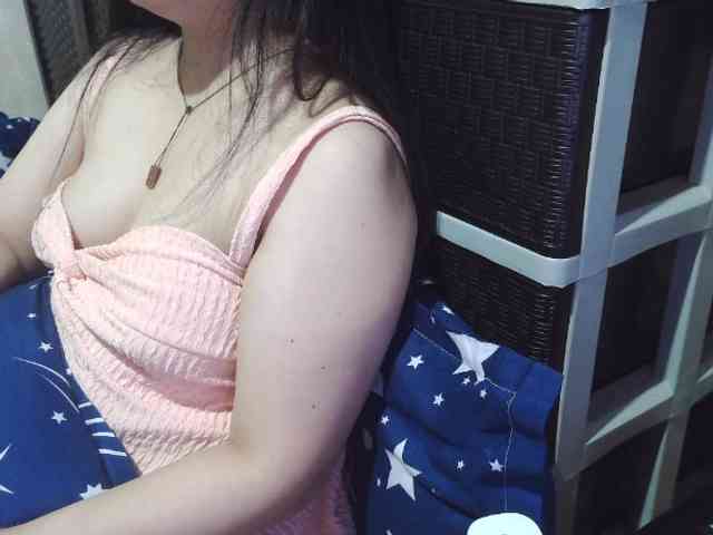 Cassiee webcam
