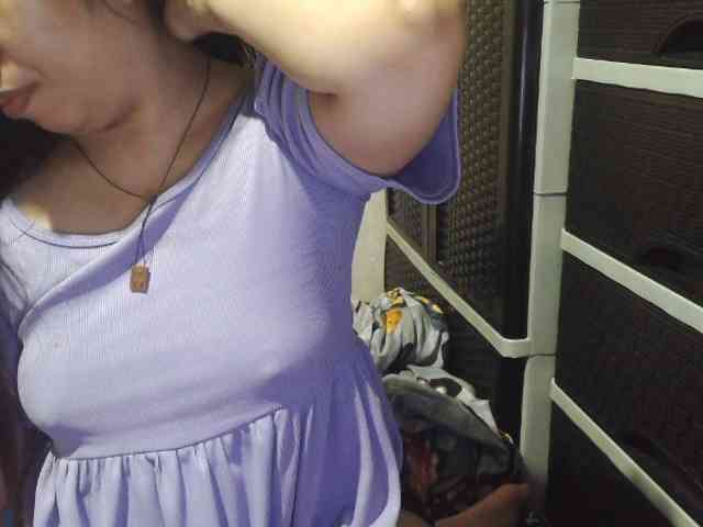 Cassiee webcam