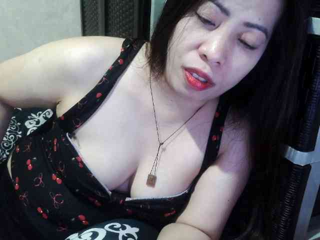 Cassiee webcam