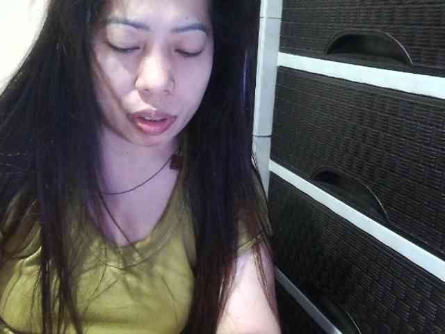 Cassiee webcam