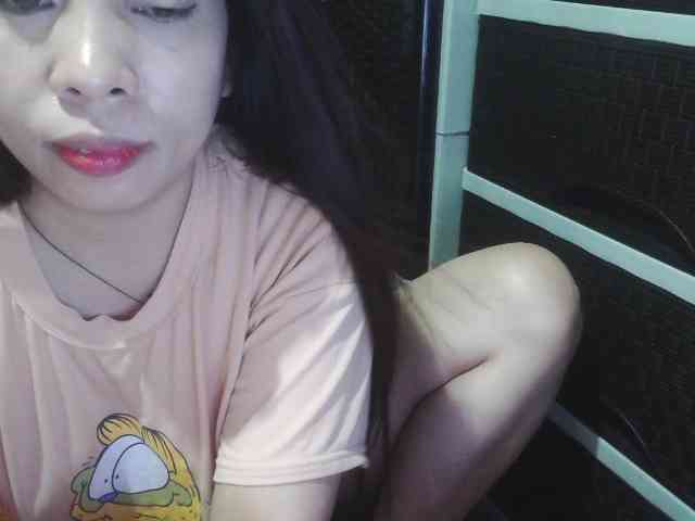 Cassiee webcam