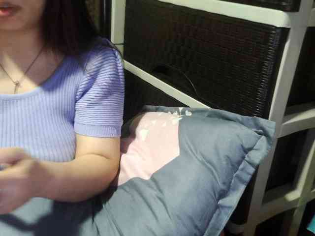 Cassiee webcam