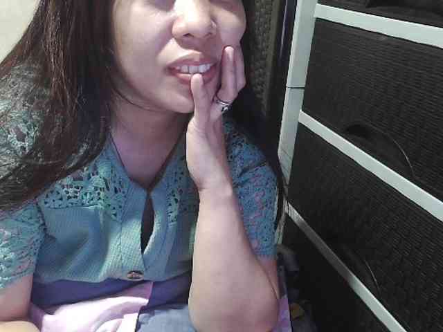 Cassiee webcam